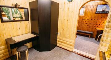 Фото номера Улучшенный семейный номер Гостиница Лабиринт г. Гороховец 5